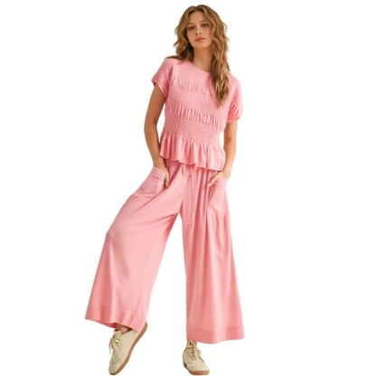⚡FINAL SALE⚡ Women’s  2-Piece Smocked Top & Wide-Leg Pants Set