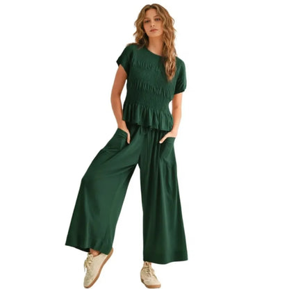 ⚡FINAL SALE⚡ Women’s  2-Piece Smocked Top & Wide-Leg Pants Set